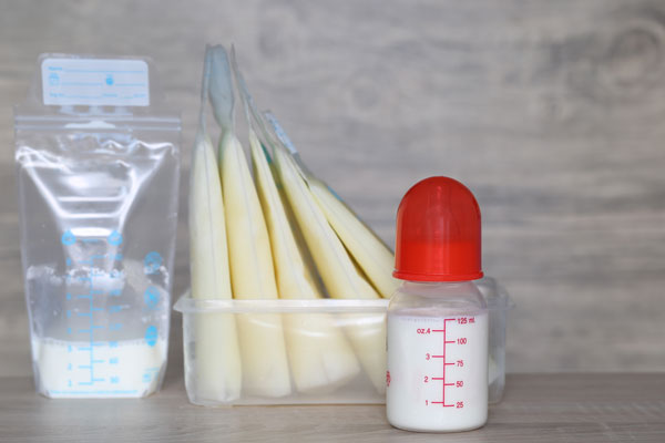 how much breastmilk should i freeze?